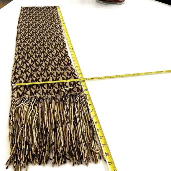 Genuine MICHAEL KORS Scarf Monogram Tan Brown Fringe 93" long 100% Acrylic EUC - Picture 4 of 4